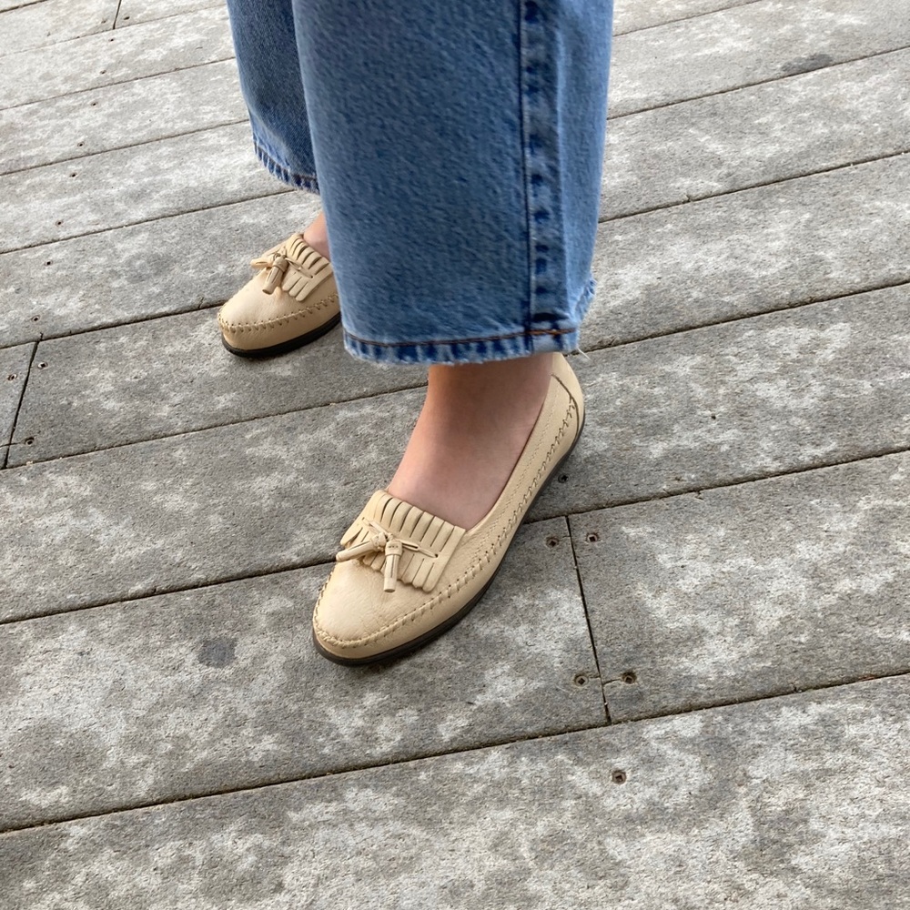 Vintage Dr Scholls leather loafers